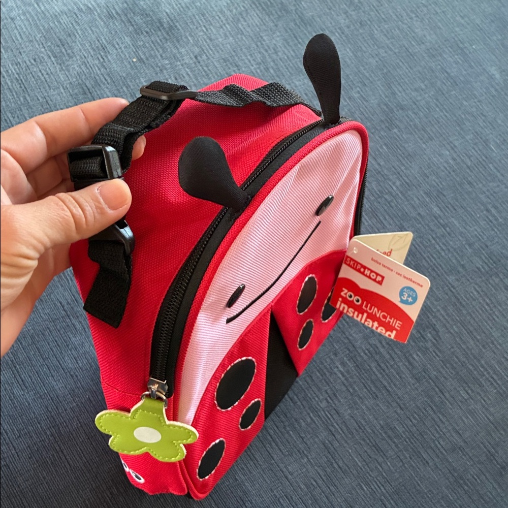 NWT✨Skip Hop Zoo Insulated Lunch Bag: 🌸 Lady Bug - Picture 7 of 8